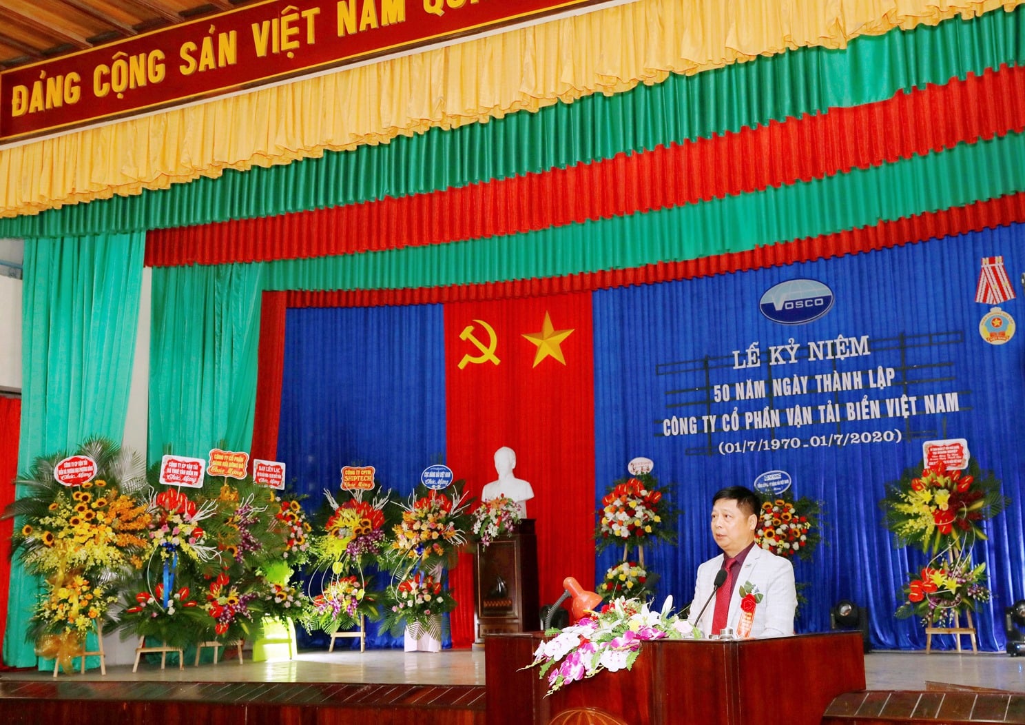 cong-ty-co-phan-van-tai-bien-viet-nam-ky-niem-50-nam-thanh-lap